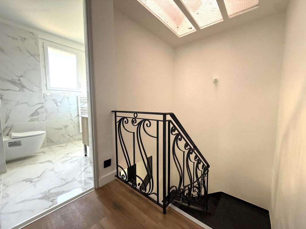 Maison à SAINT-JEAN
