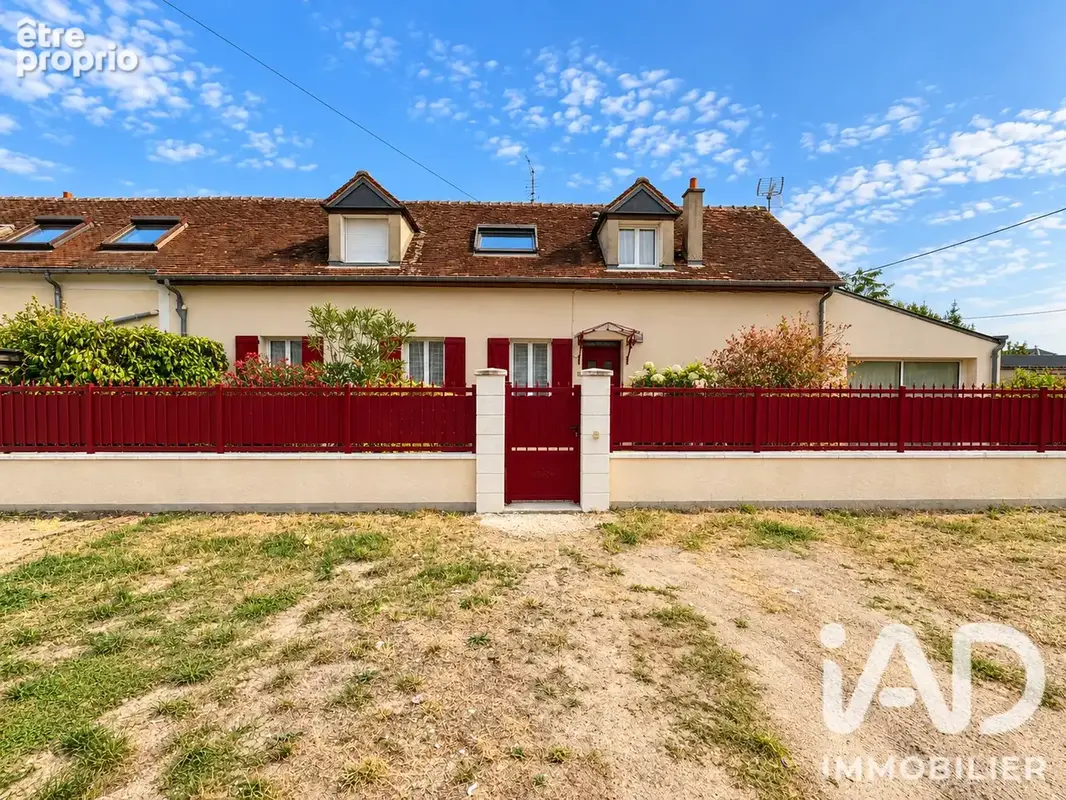 Photo 1 - Maison à MONTARGIS