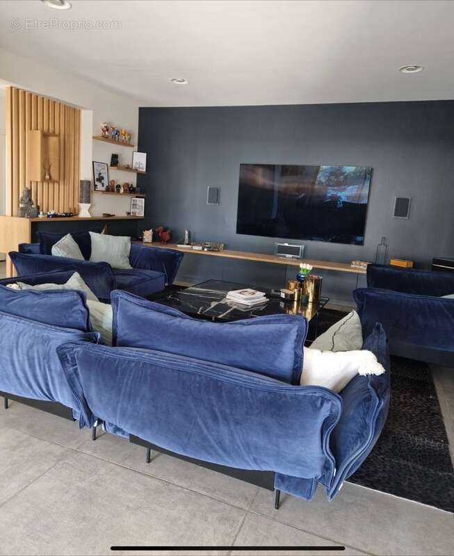 Maison à VILLENEUVE-LES-AVIGNON