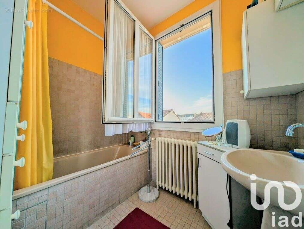 Photo 8 - Maison à NANTERRE