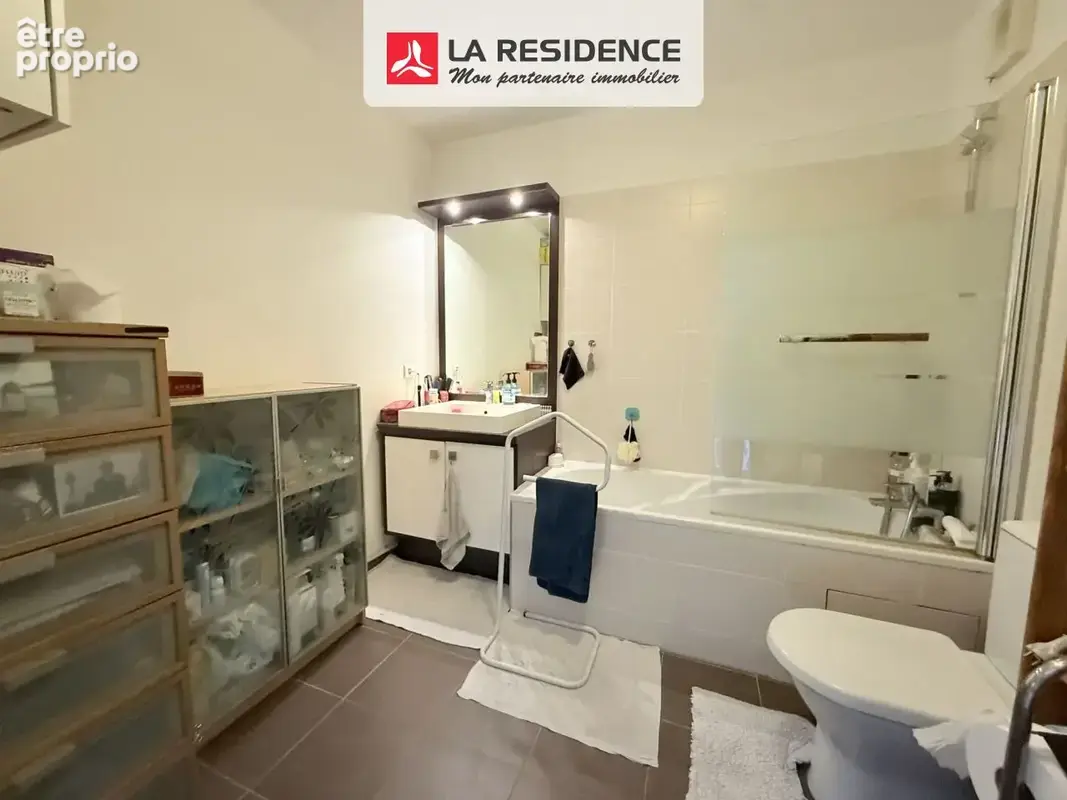 Appartement 44 m² à Velizy-Villacoublay  - photo 7