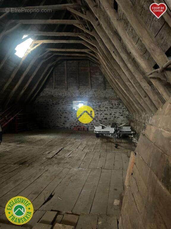 Maison à THERONDELS