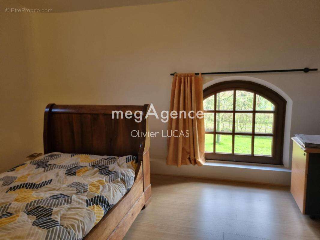 Maison à SAINT-ROMAIN-DE-COLBOSC