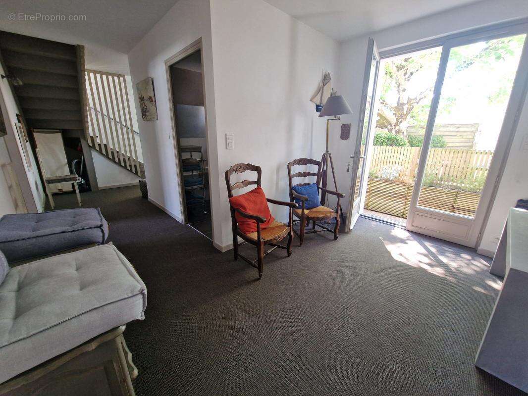 Exclusivité. Opportunité rare Maison 4 chambres entre le  Quartier des oiseaux et le Quartier Benoît - photo 4