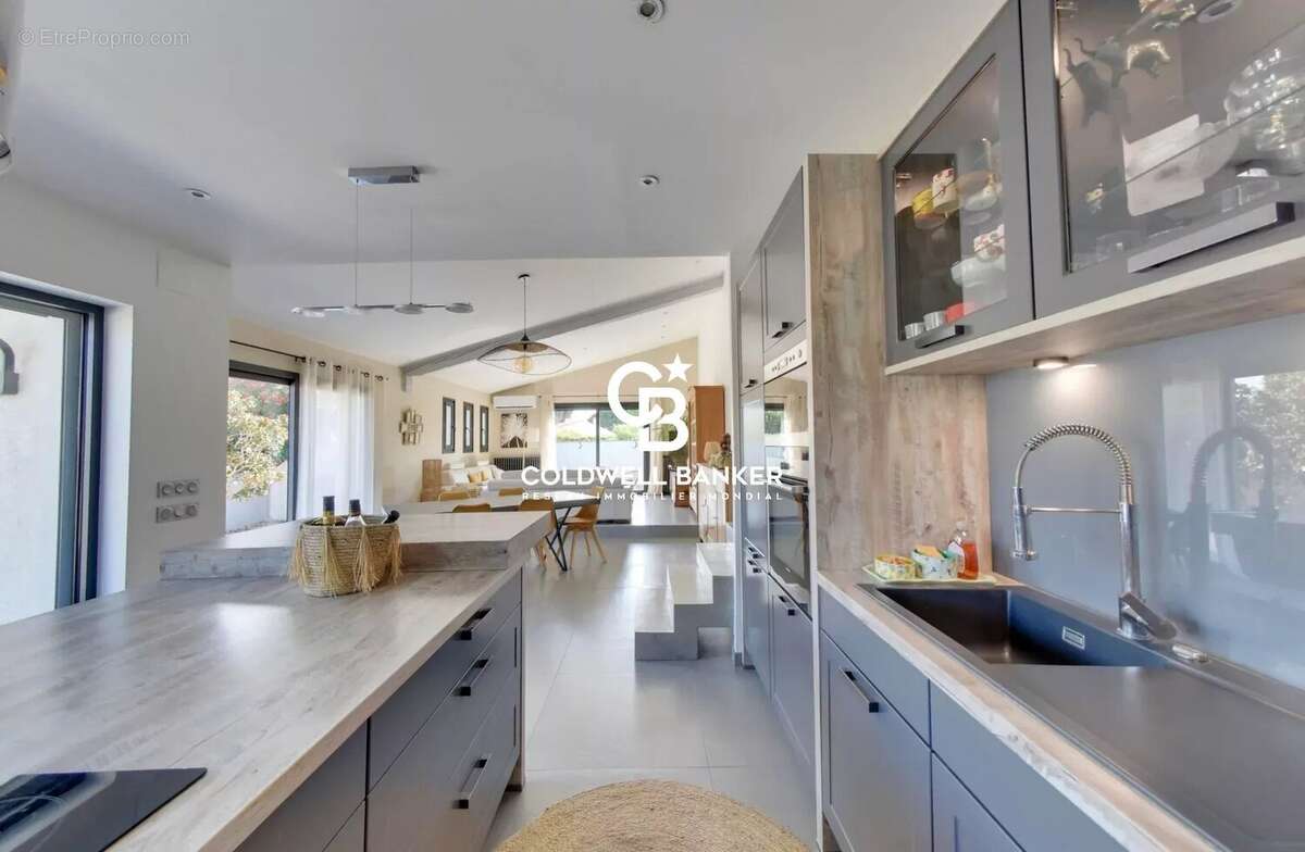 Maison à SAINT-CYPRIEN