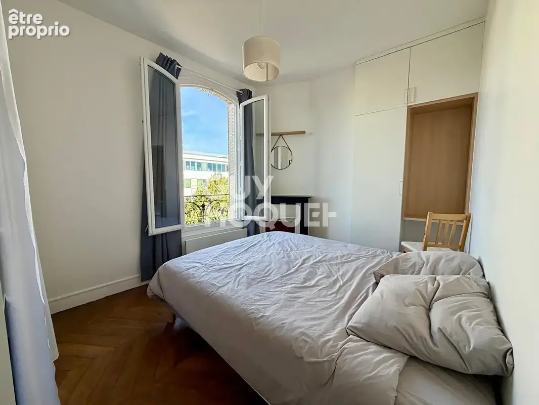 Malakoff à deux pas de la gare sncf  2 pièces  27,02 m²  dernier étage  traversant  parfait état - photo 9