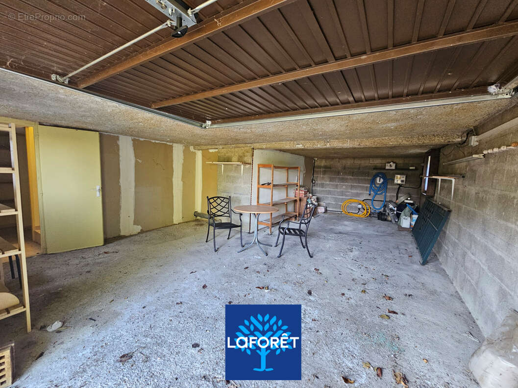 Maison à SAINT-PIERRE-DE-CHANDIEU