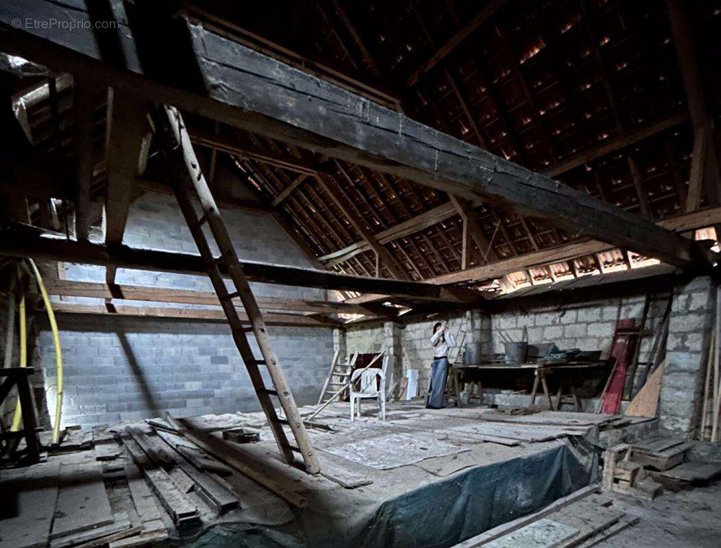 Maison à GRESY-SUR-AIX