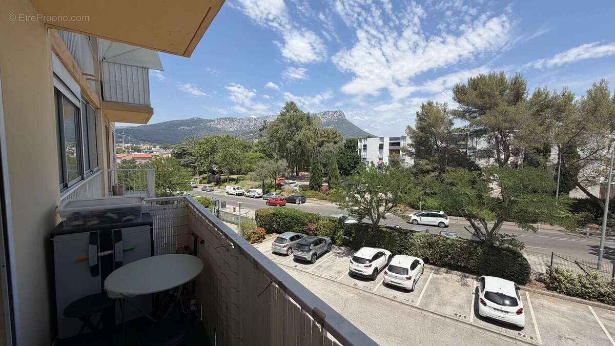 Appartement à LA VALETTE-DU-VAR