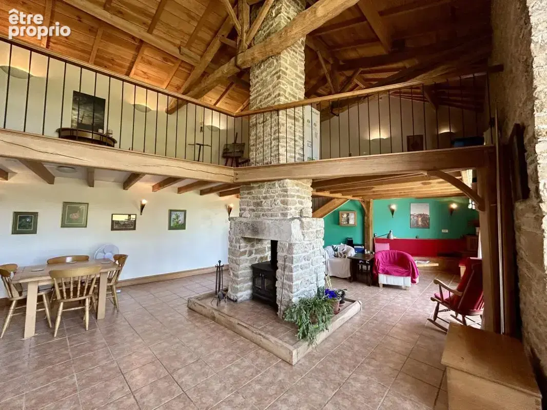 Propriété en pierre avec gîte et vue campagne - photo 16