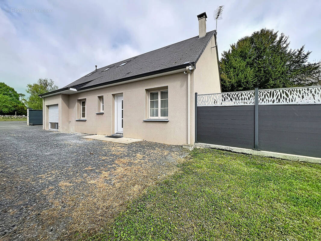 Maison à DOUE-LA-FONTAINE