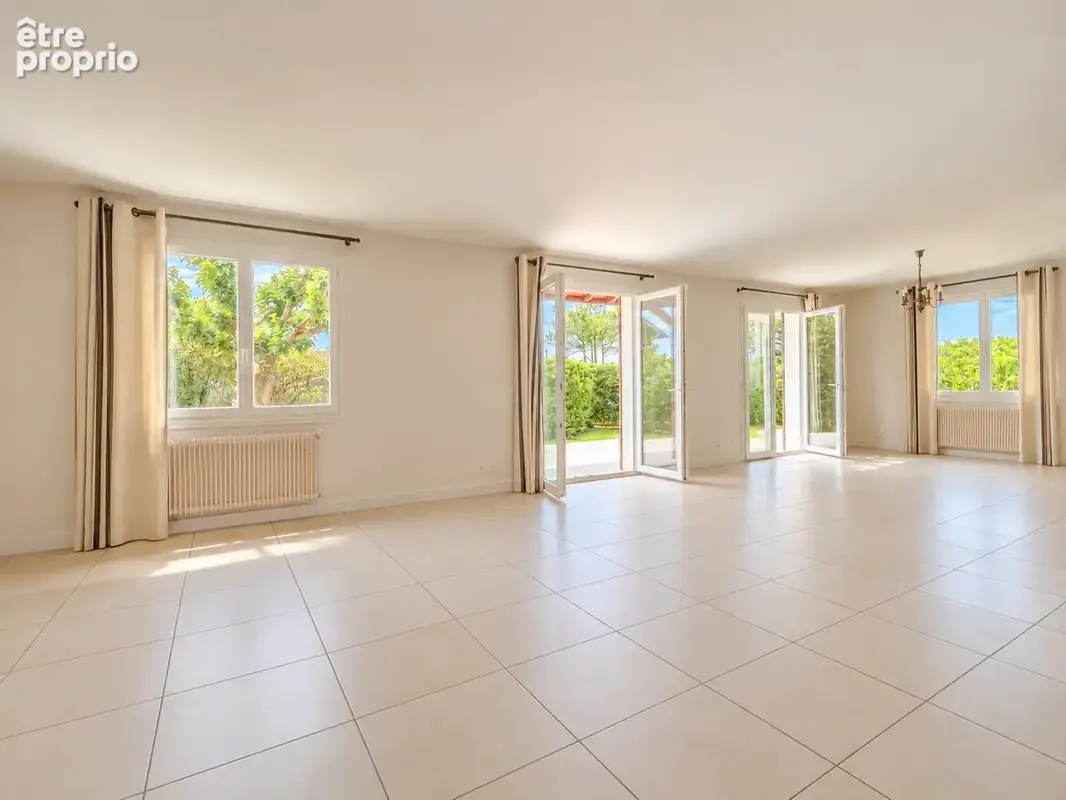 Bidart - quartier prisé - maison d'environ 160 m2 sur une parcelle de 600 m2 - photo 4
