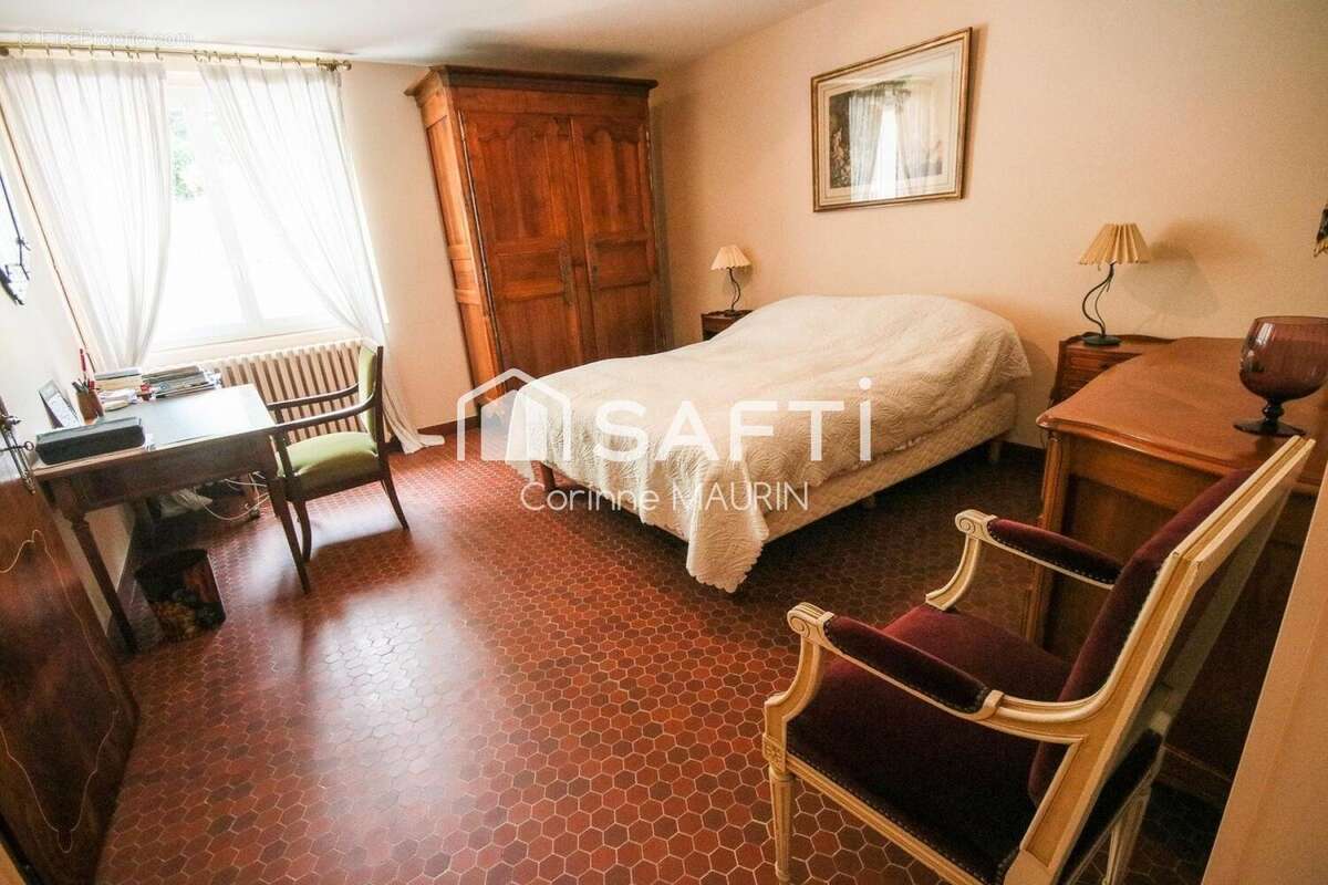 Photo 8 - Maison à BARBEZIEUX-SAINT-HILAIRE