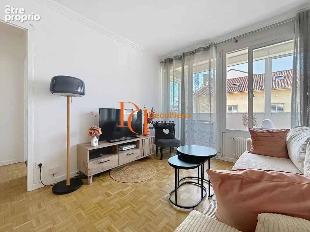 Appartement 74 m² à Lyon-6e  - photo 2