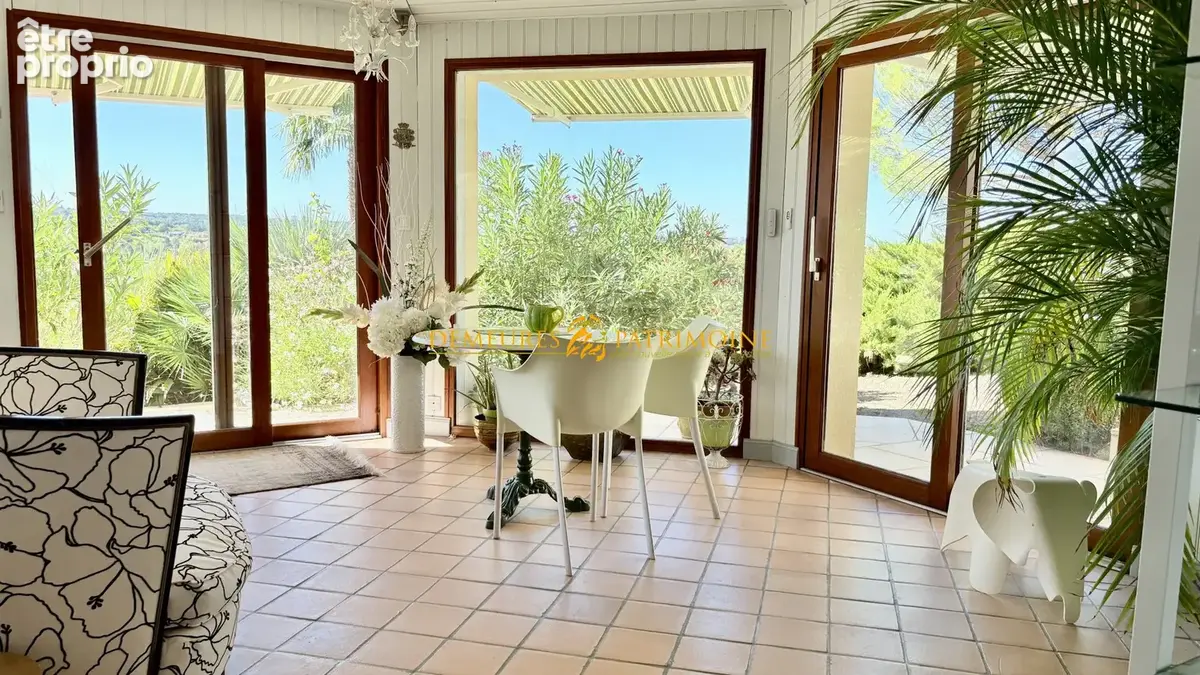 Maison 5 pièces 160 m² à vendre à Ruelle-Sur-Touvre (16600) - photo 3