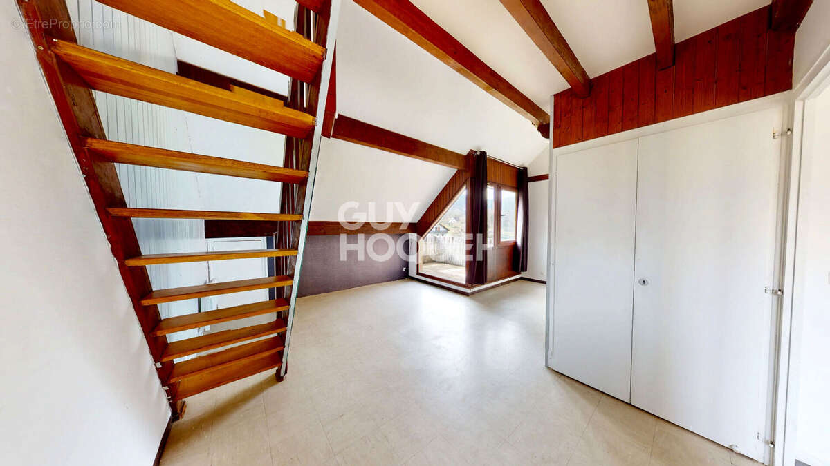 Appartement à DUINGT