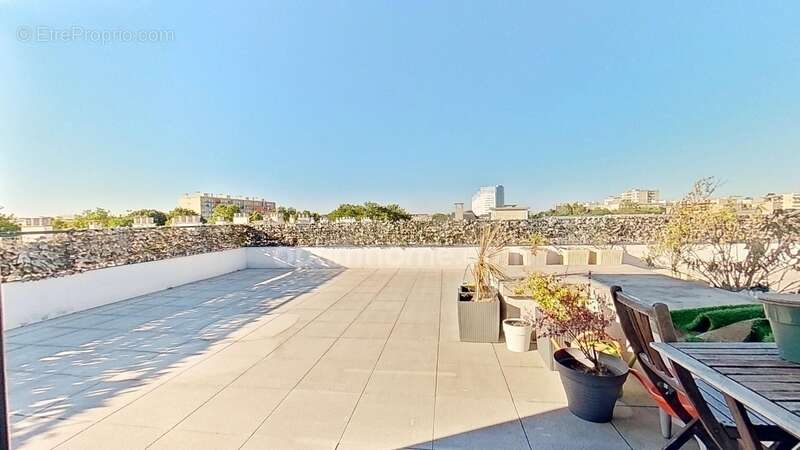Appartement à MAISONS-ALFORT