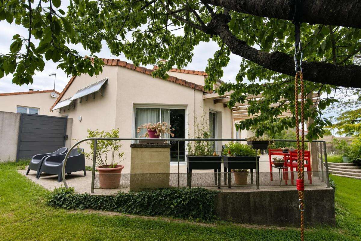 Maison à LA ROMAGNE