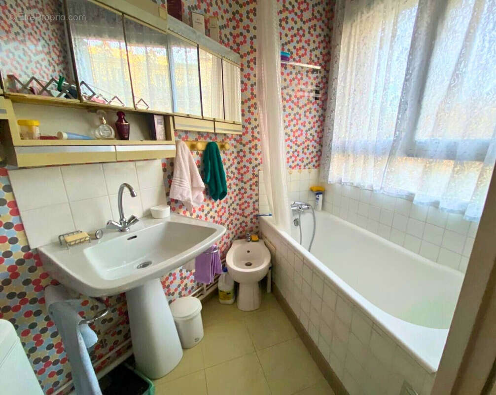 Photo 6 - Appartement à PARIS-18E