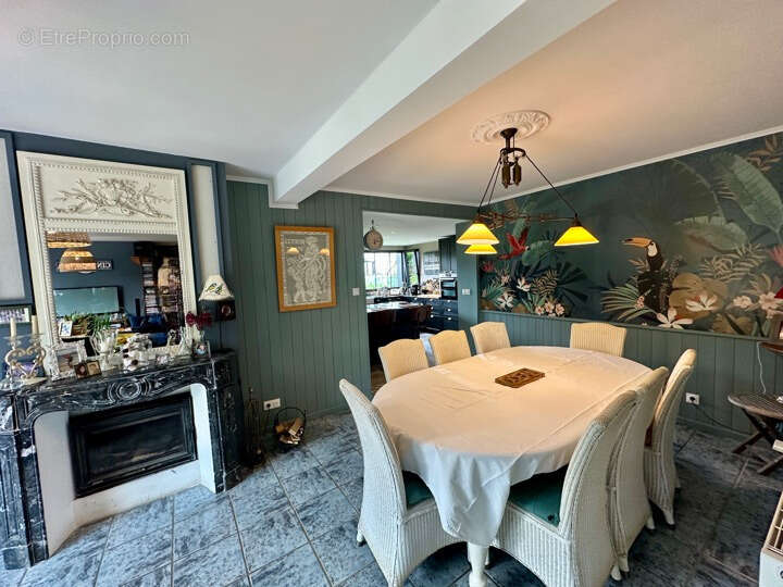 Maison à PLOUGRESCANT