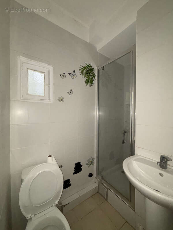 Appartement à MARSEILLE-1E