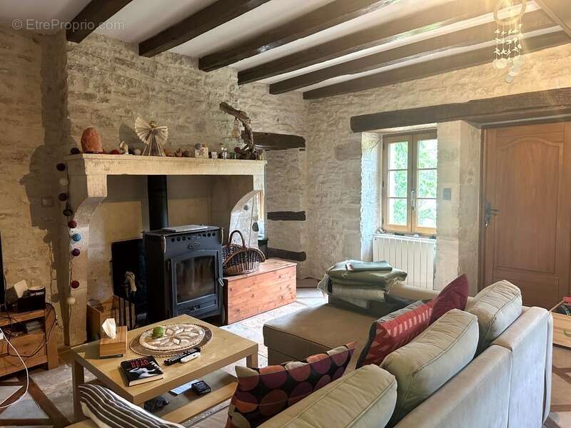 Maison à VENAREY-LES-LAUMES