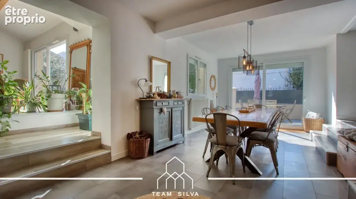 Maison 5 pièces 195 m² à vendre à Mions (69780) - photo 8