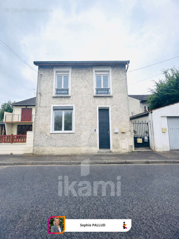 Appartement à AULNAY-SOUS-BOIS