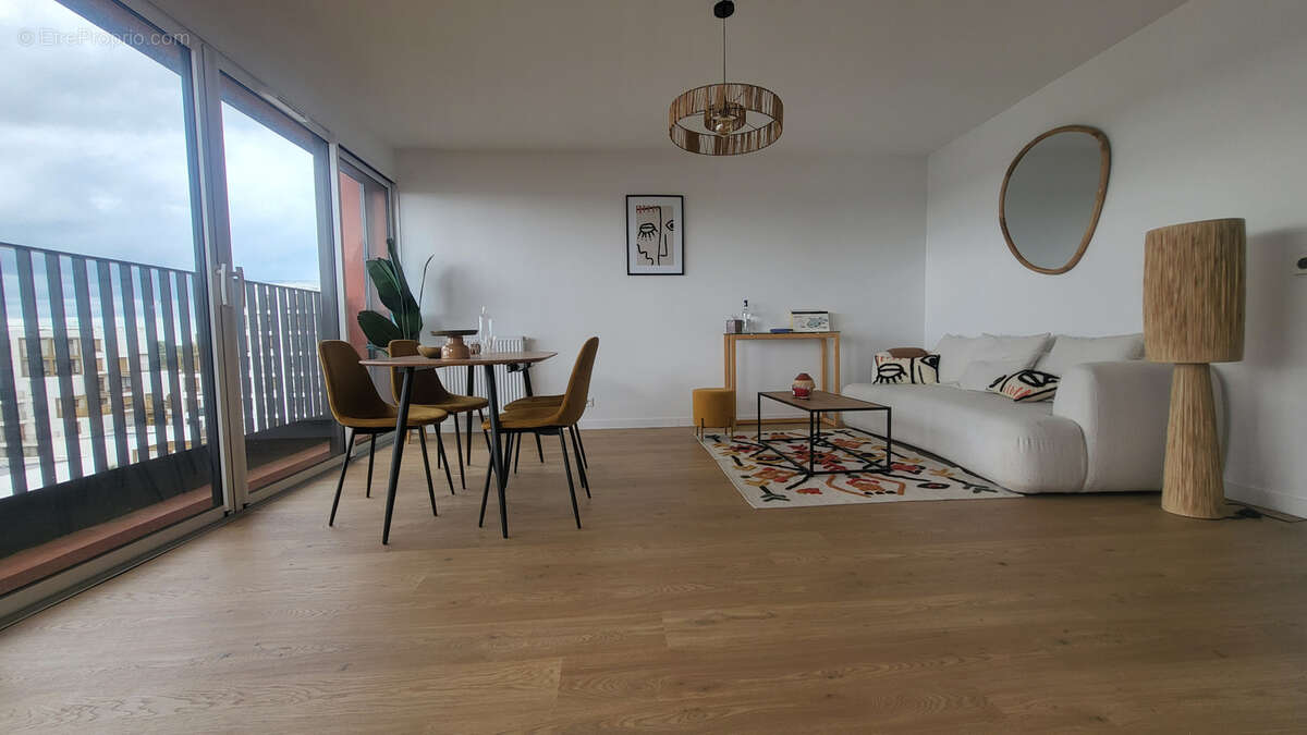 Appartement à BORDEAUX