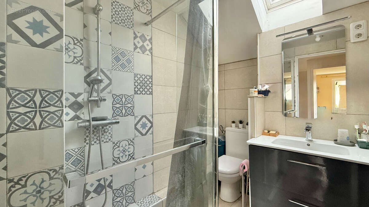 Maison à CORBEIL-ESSONNES