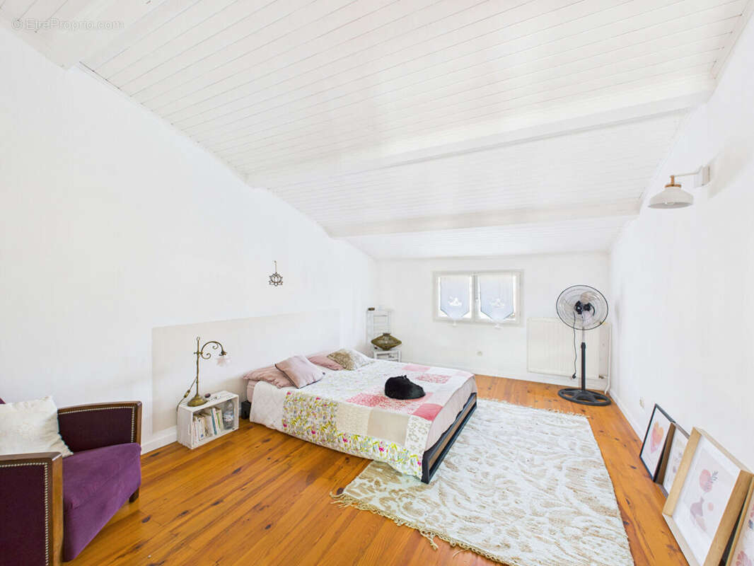 Maison à TOURNON-SUR-RHONE