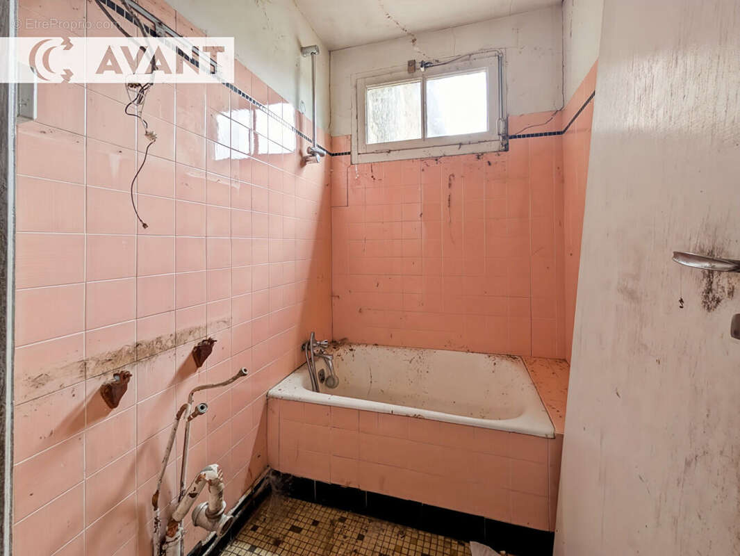 Longère en pierre à rénover à Saint-Aubin-d'Aubigné 60m² - photo 11