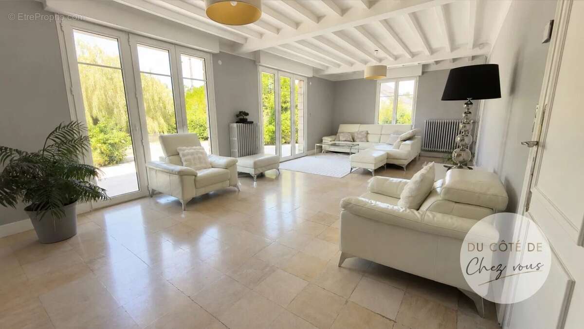 Acheter Maison d'exception 7 chambres dans un environnement - photo 2