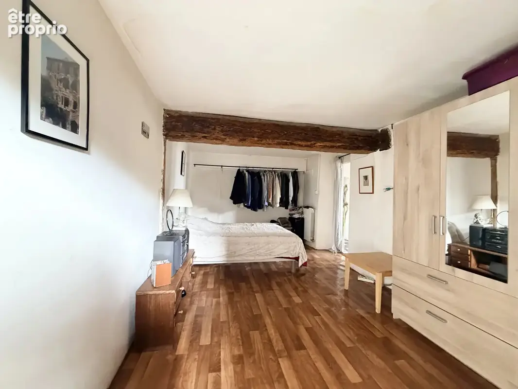 Emplacement privilégié – Appartement calme au dernier étage, au cœur du centre historique - photo 5