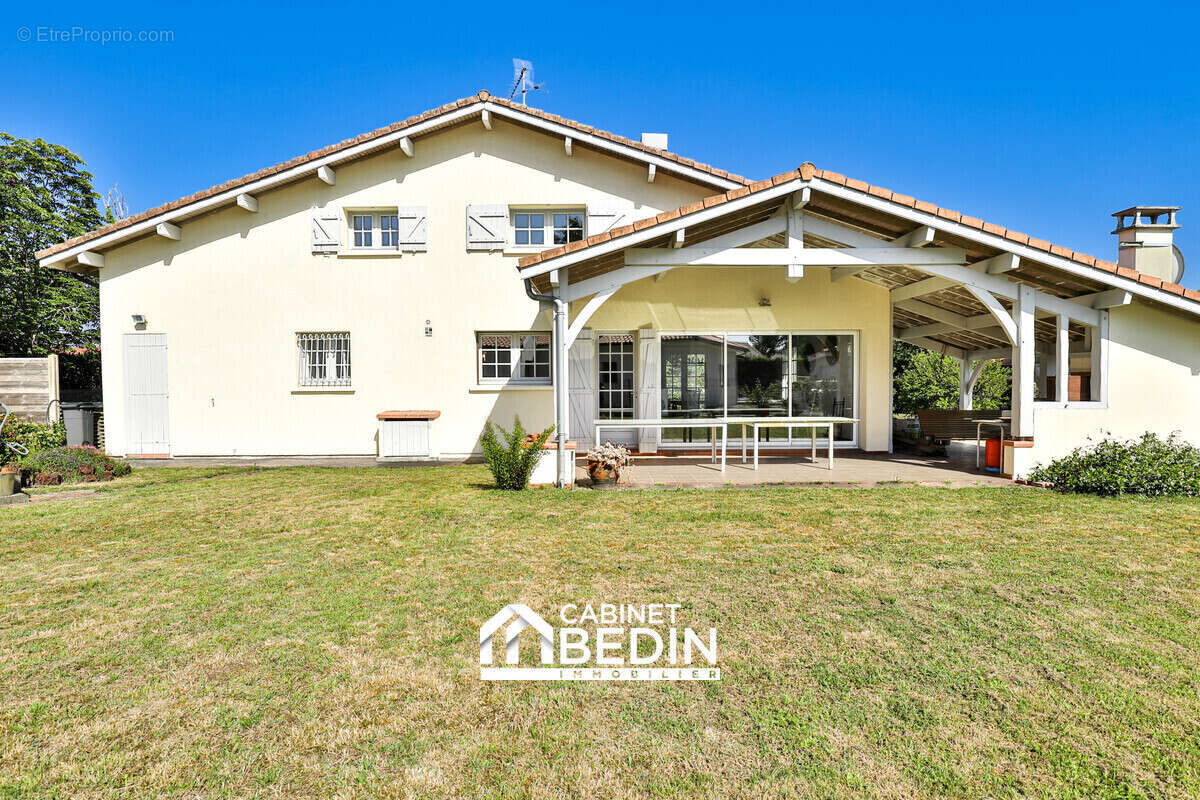 Maison 6 pièces 175 m² à vendre à Biscarrosse (40600) - photo 2