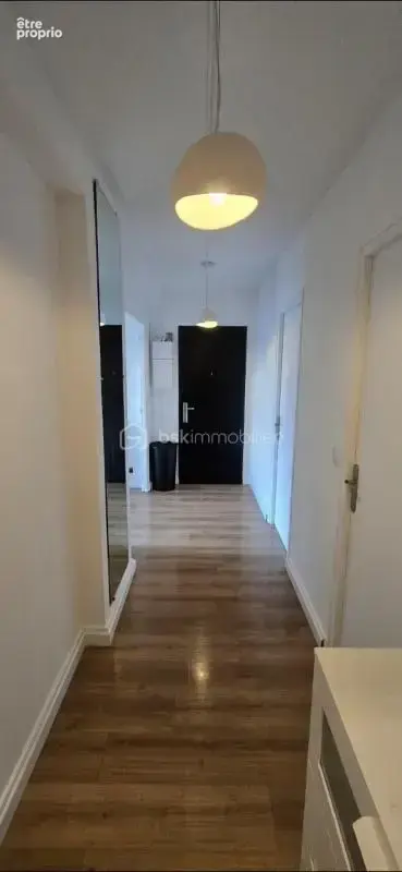 Appartement lumineux avec balcon + place de parking et cave - photo 11