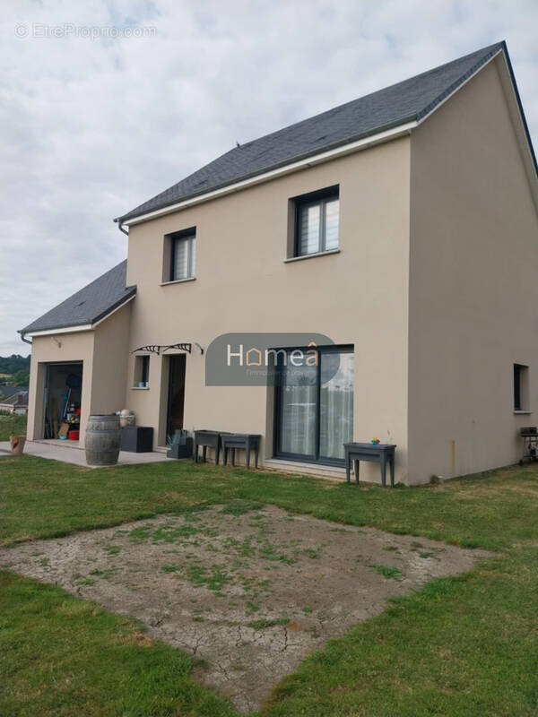 Maison à NEUFCHATEL-EN-BRAY