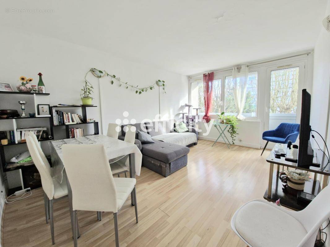 Appartement à GAGNY