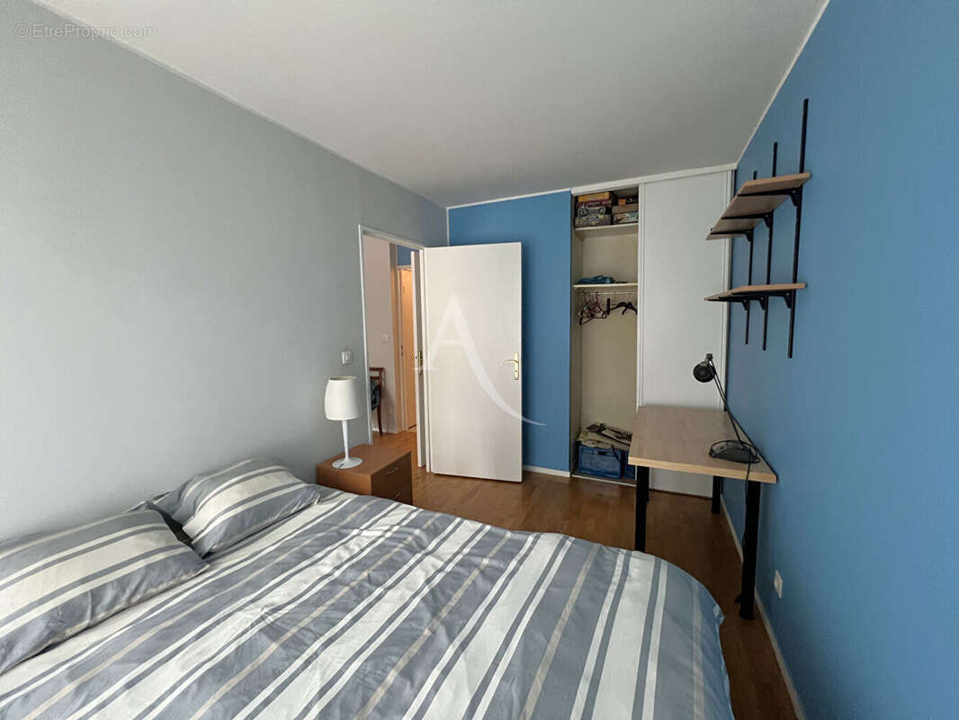 Appartement à PARIS-20E
