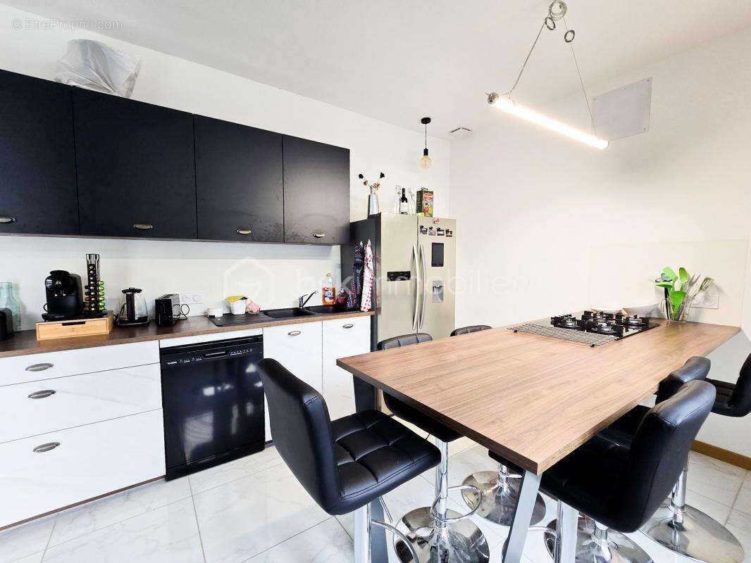 Appartement à JARRIE