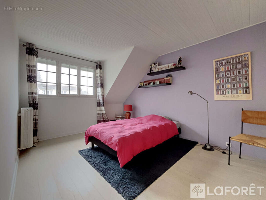 Maison à GIF-SUR-YVETTE