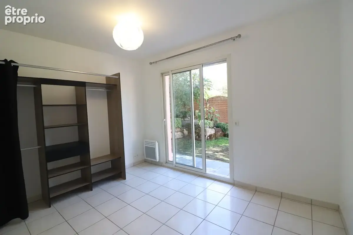 Maison familiale sur jolie parcelle végétalisée - photo 13