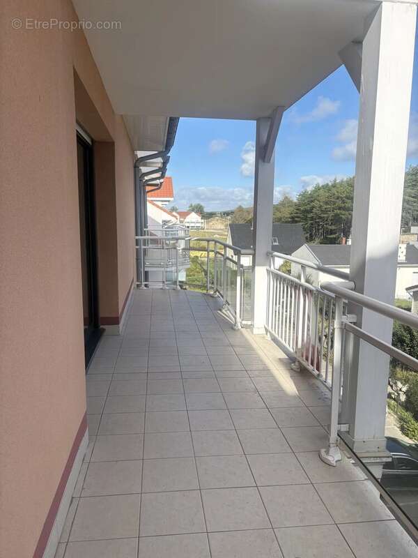 Appartement à CAMIERS