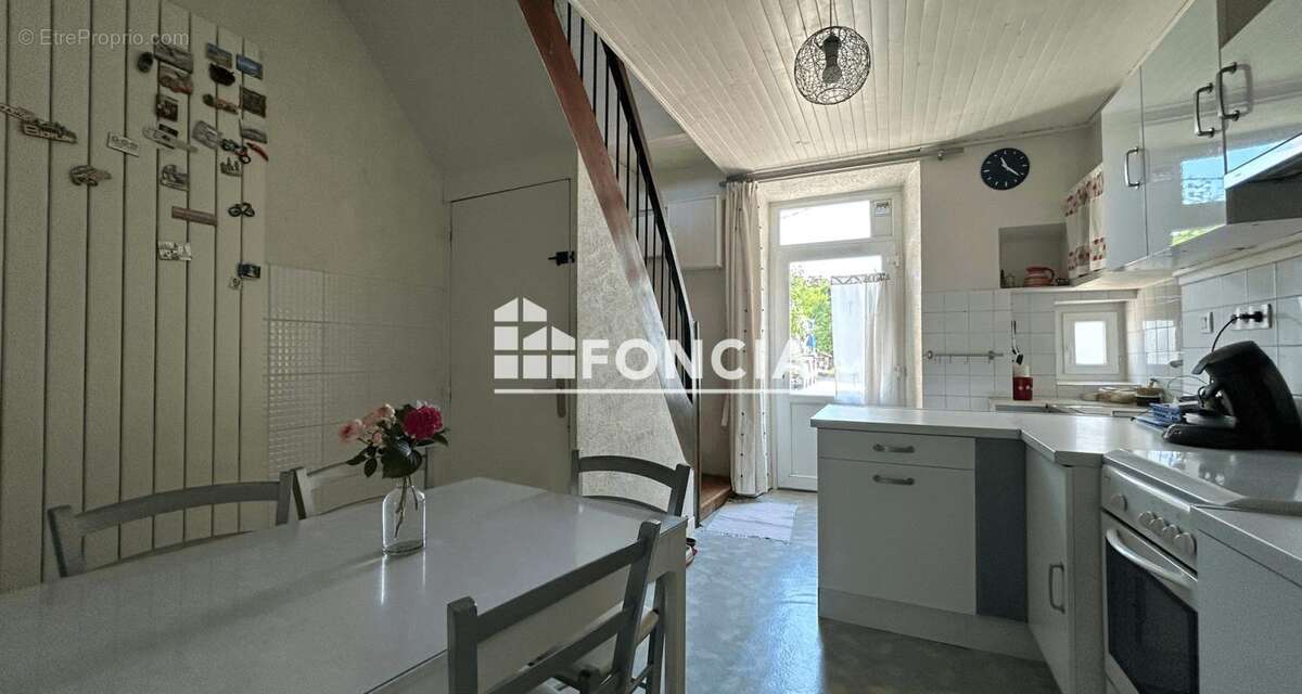 Maison à DOMENE