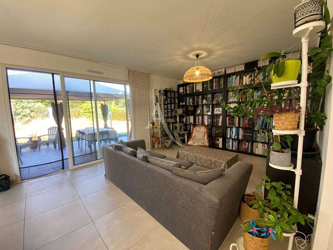 Maison à SAINT-JULIEN-DES-LANDES