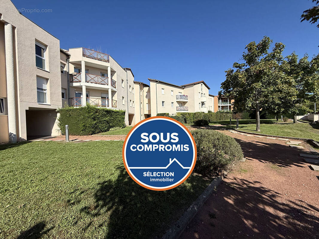 Appartement à SAINT-GENIS-LES-OLLIERES