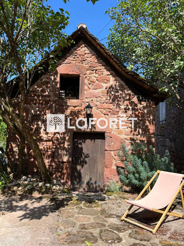 Maison à SAINT-CHRISTOPHE-VALLON