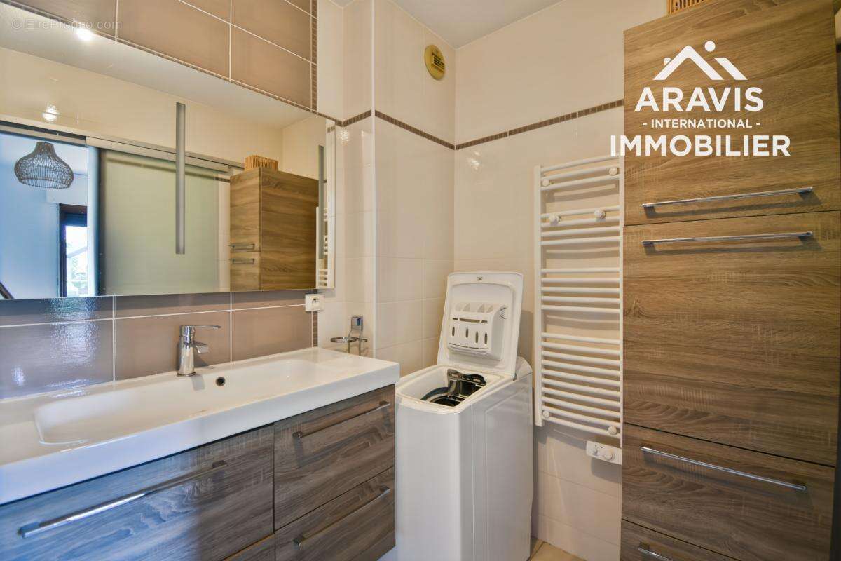 Appartement à SAINT-JORIOZ