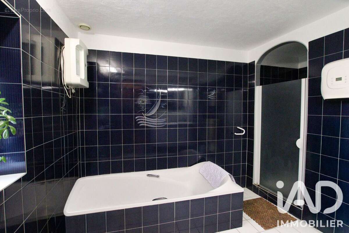 Maison 140 m² à Rochegude  - photo 9