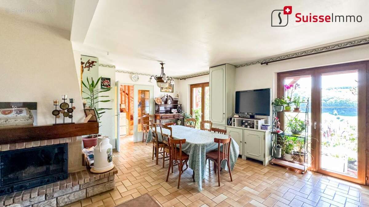 Maison à AUTECHAUX-ROIDE